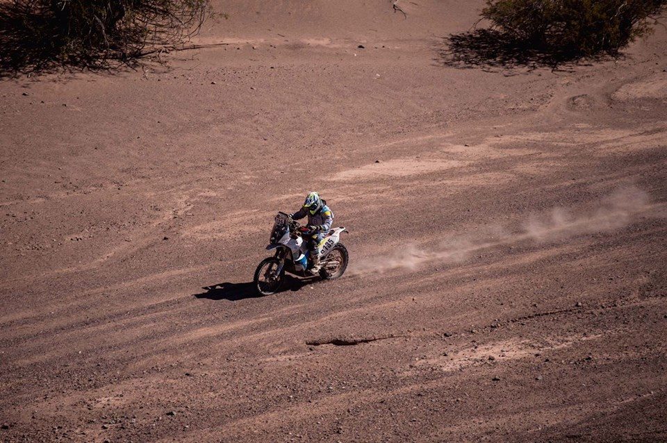 Anguiano, cerca de su sueño en el Dakar 1