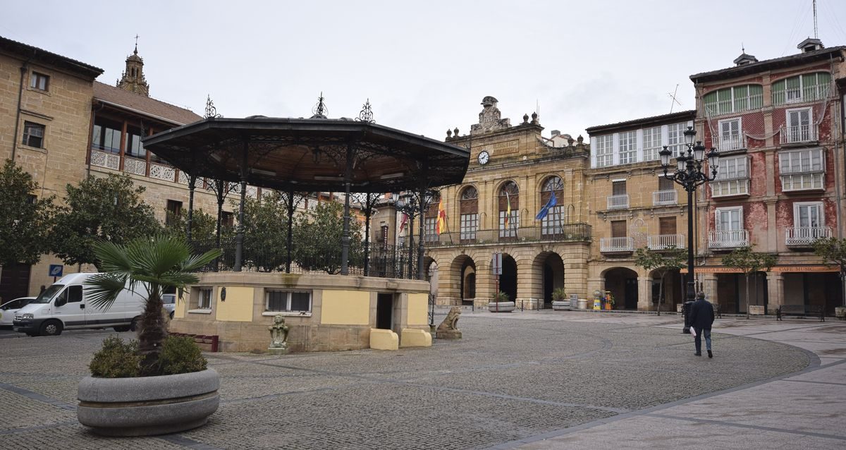 Reducción de deuda, bajada de impuestos e inicio de rehabilitación del mercado municipal, entre los logros de 2016, según el equipo de Gobierno de Haro 1