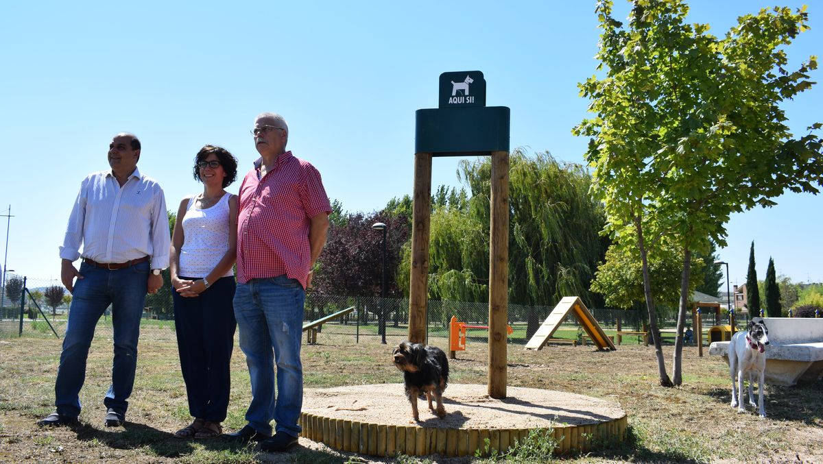 Haro pone en marcha su primera zona de esparcimiento canino 1