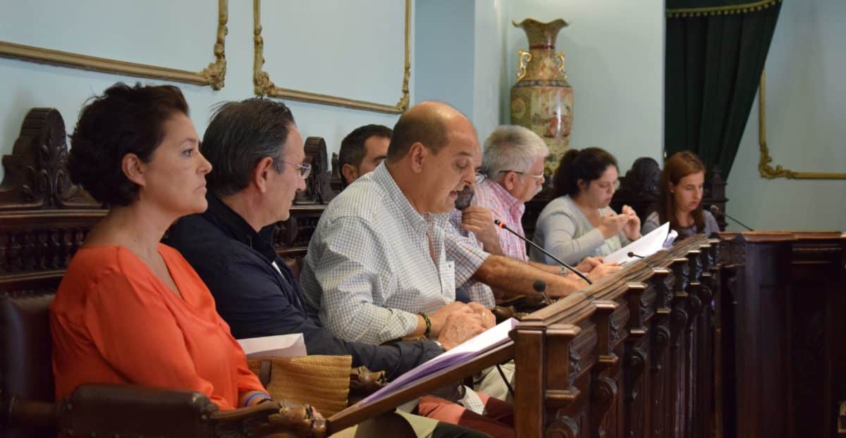 El pleno aprueba los cambios en la zona azul con el voto en contra del Grupo Municipal Popular 1