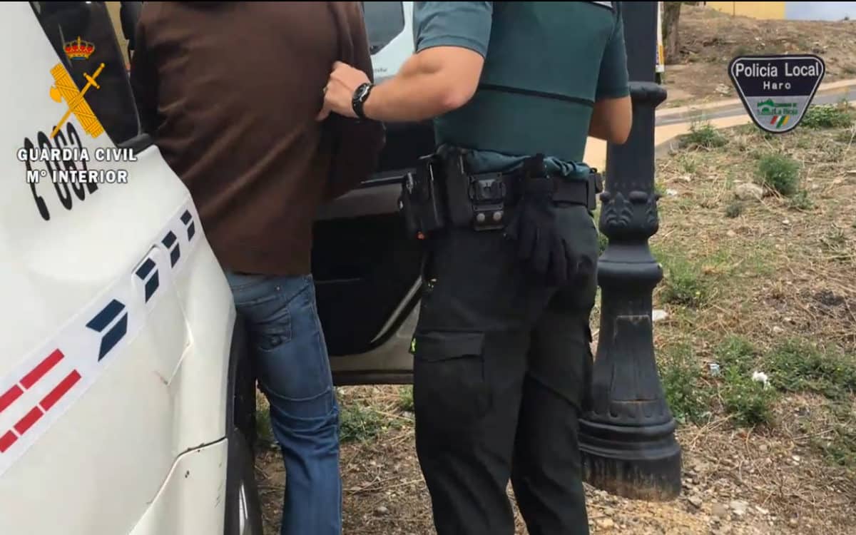 Guardia Civil y Policía Local desmantelan en Haro un nuevo punto de venta de sustancias estupefacientes 1