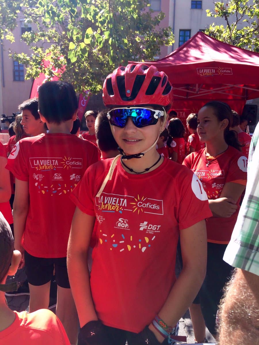 La jarrera María López gana la carrera escolar de La Vuelta Junior 3
