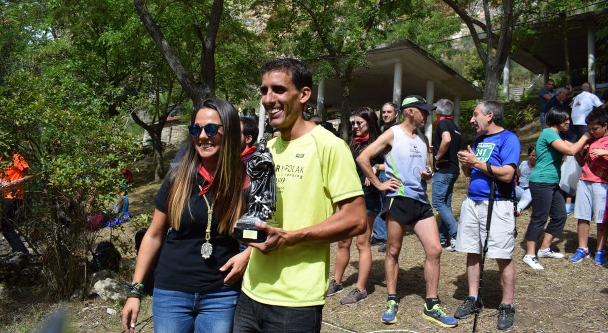 Rebeca Peña e Imanol Larrañaga reinan en San Felices 2