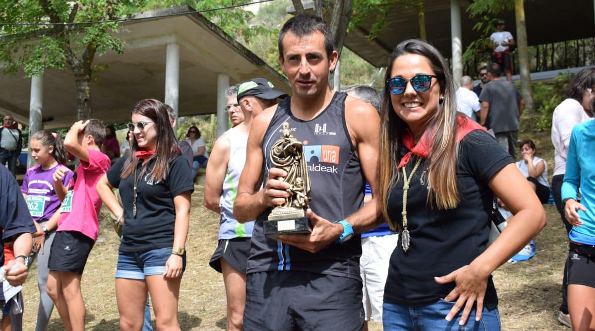 Rebeca Peña e Imanol Larrañaga reinan en San Felices 6