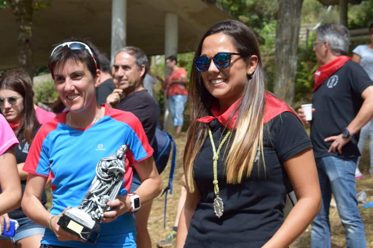 Rebeca Peña e Imanol Larrañaga reinan en San Felices 12