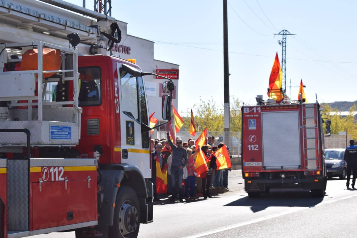 Las imágenes de la concentración de apoyo en Haro a la Guardia Civil 23