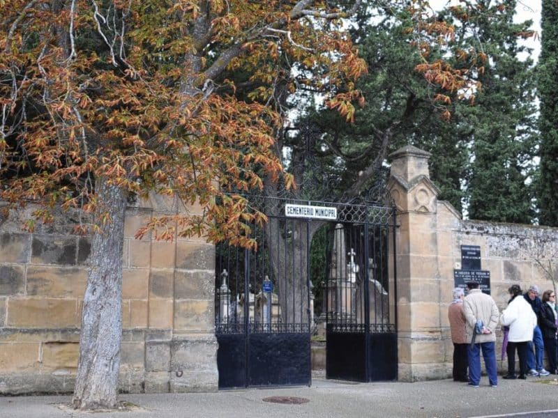 Cementerio de Haro