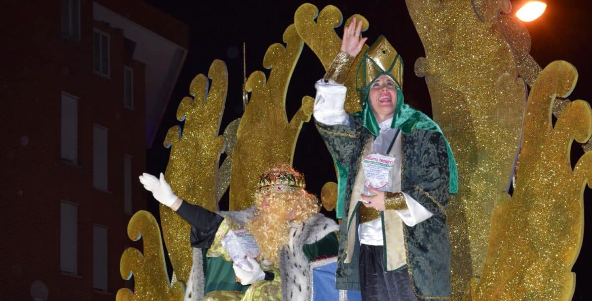Las imágenes de la cabalgata de Reyes Magos en Haro pasada por agua 7