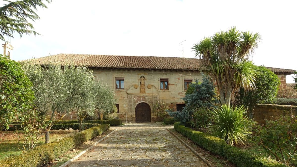 El Monasterio de Cañas, visita obligada en el Camino Francés en La Rioja 1