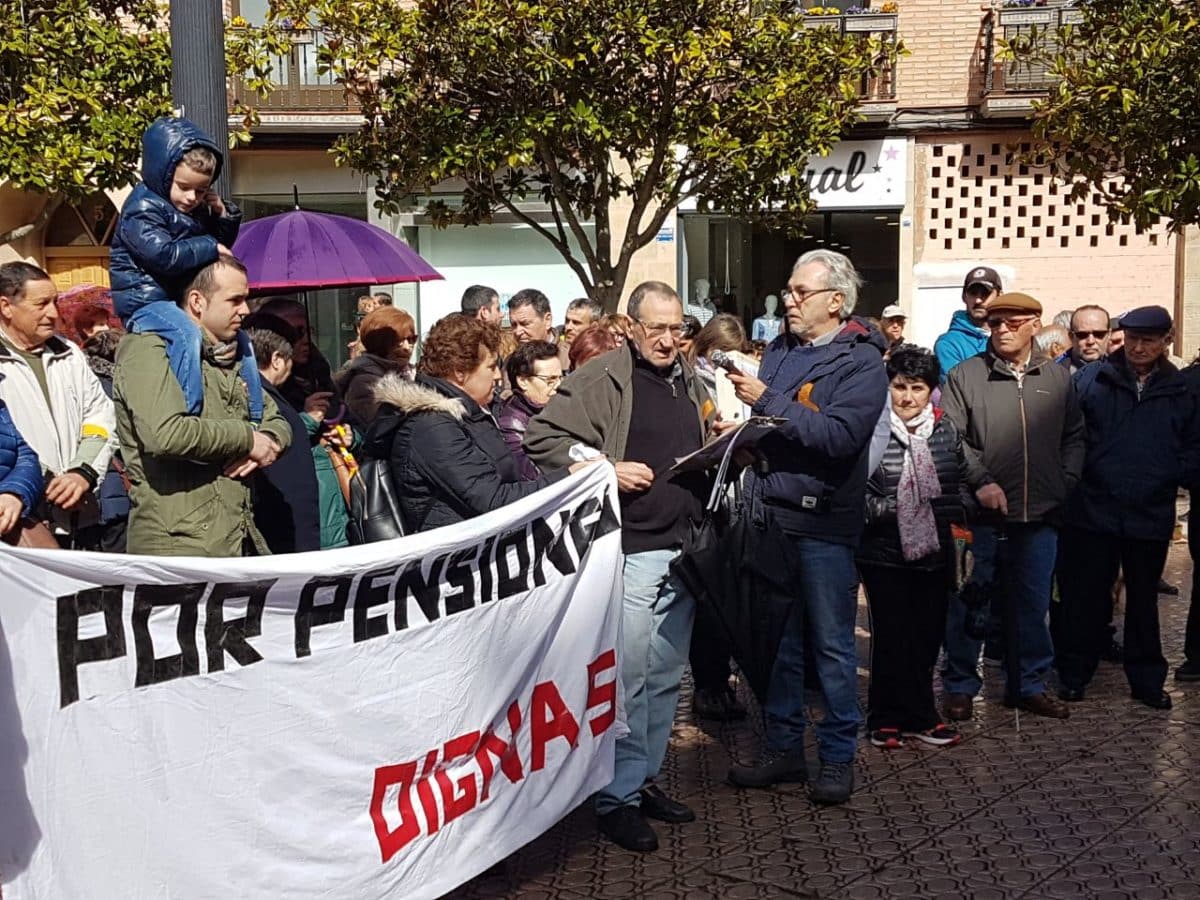 Cientos de personas se manifiestan en Haro y Nájera por unas pensiones dignas 1