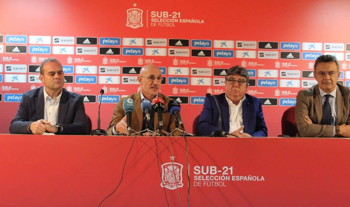 Luis de la Fuente: "Necesitamos el apoyo de la afición riojana para salir lanzados hacia el Europeo" 2