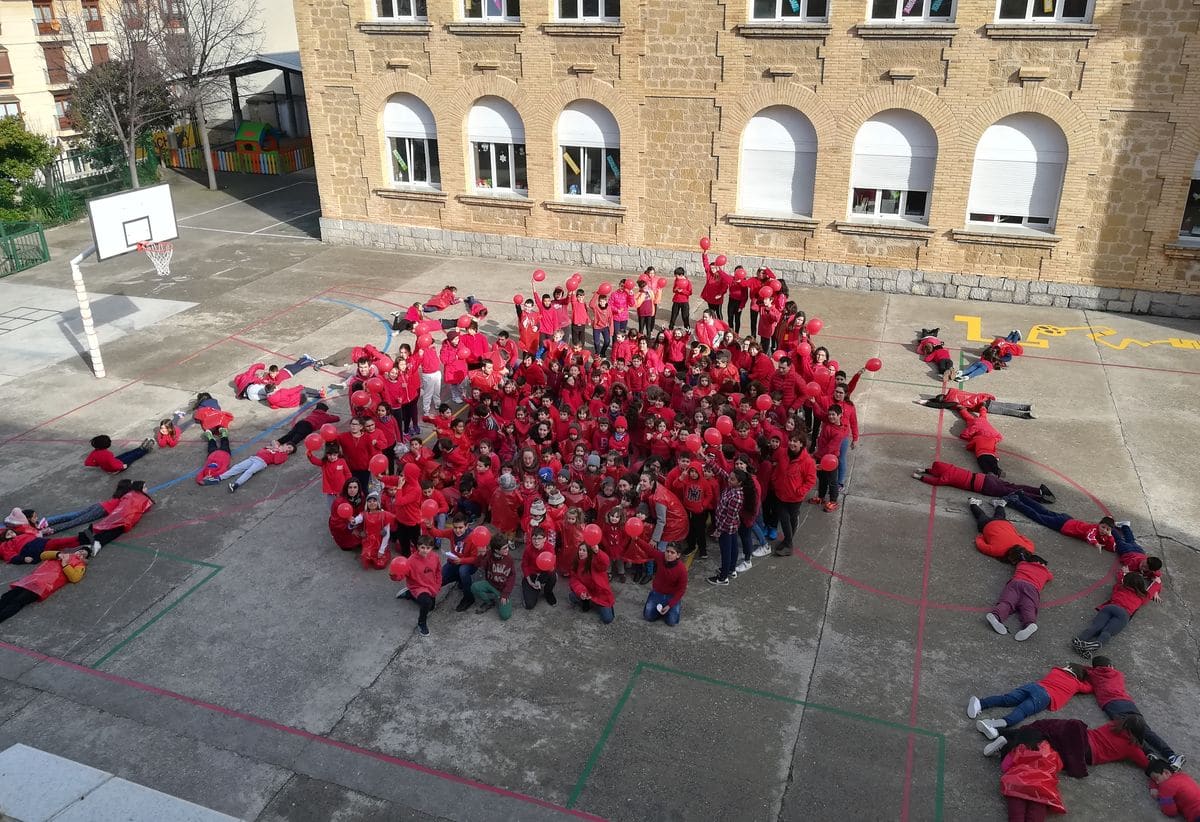 Celebración del Día Escolar de la No Violencia y la Paz en los colegios de Haro 1