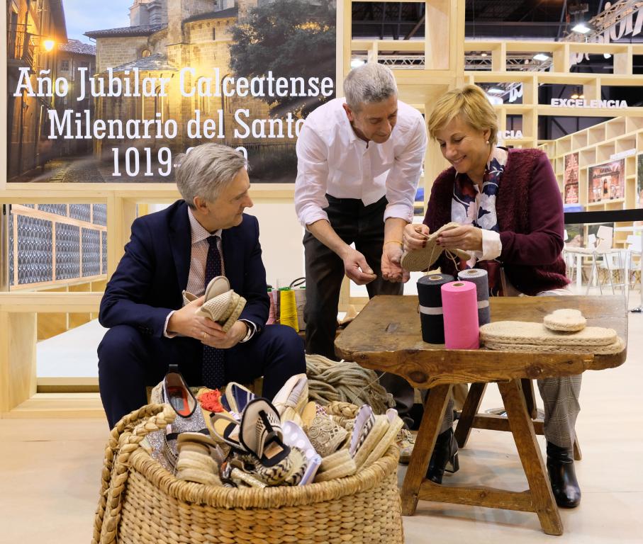 Escenarios de La Rioja Alta, protagonistas de la ruta basada en la nueva novela de Andrés Pascual 2