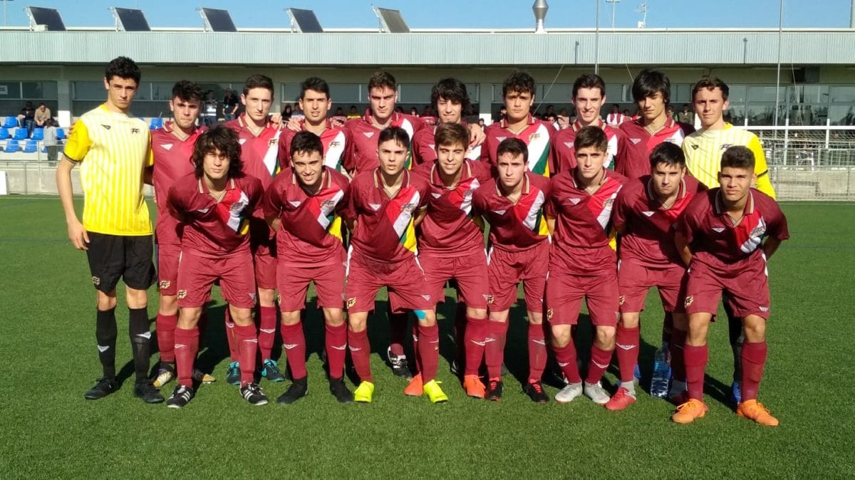 La Sub-18 de Roberto Arnáez se estrena con triunfo en la segunda fase del Campeonato de España 1