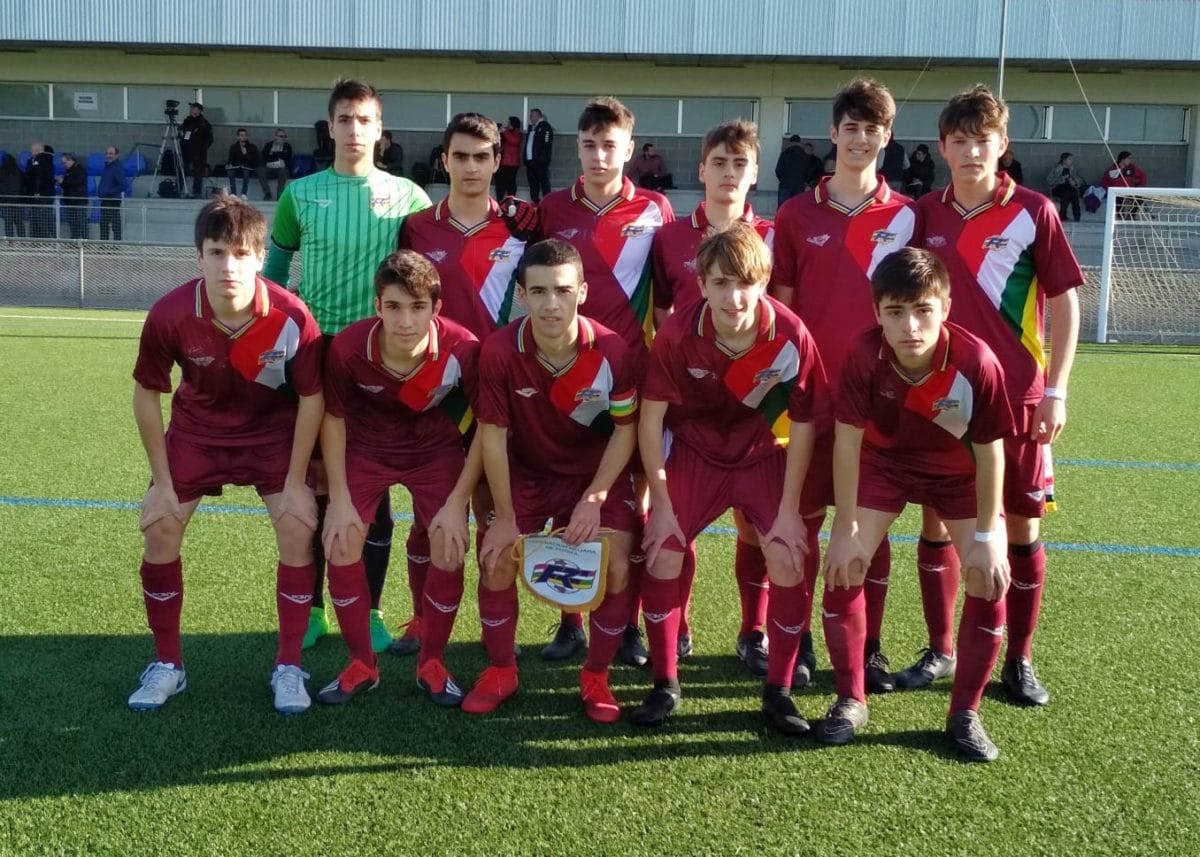 La Sub-18 de Roberto Arnáez se estrena con triunfo en la segunda fase del Campeonato de España 2