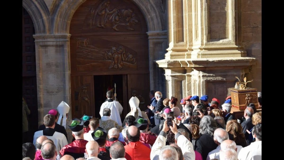 VÍDEO: Santo Domingo de la Calzada se echa a la calle para dar la ...