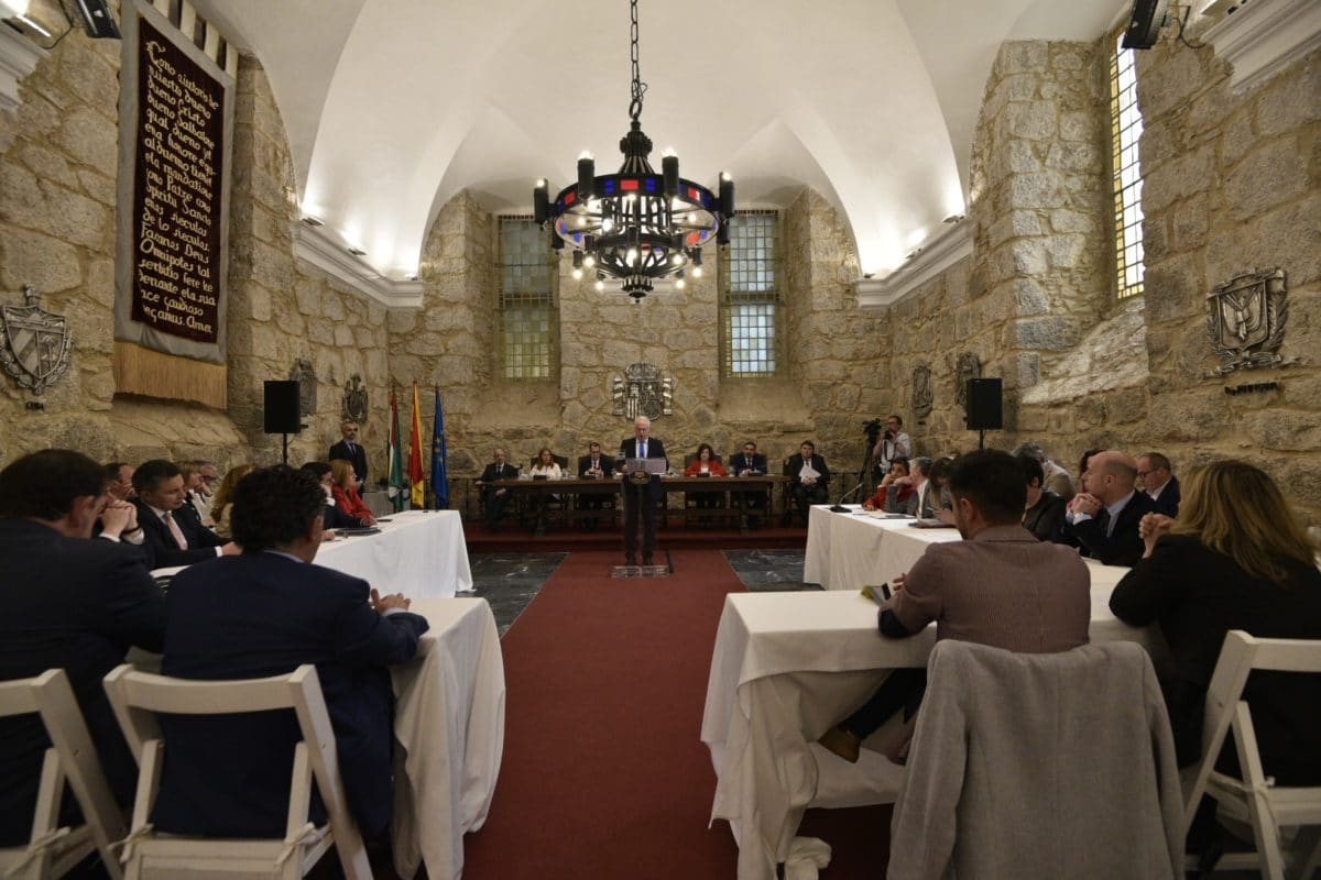 San Millán acoge el nacimiento de un nuevo Estatuto para La Rioja tras una tercera reforma 1