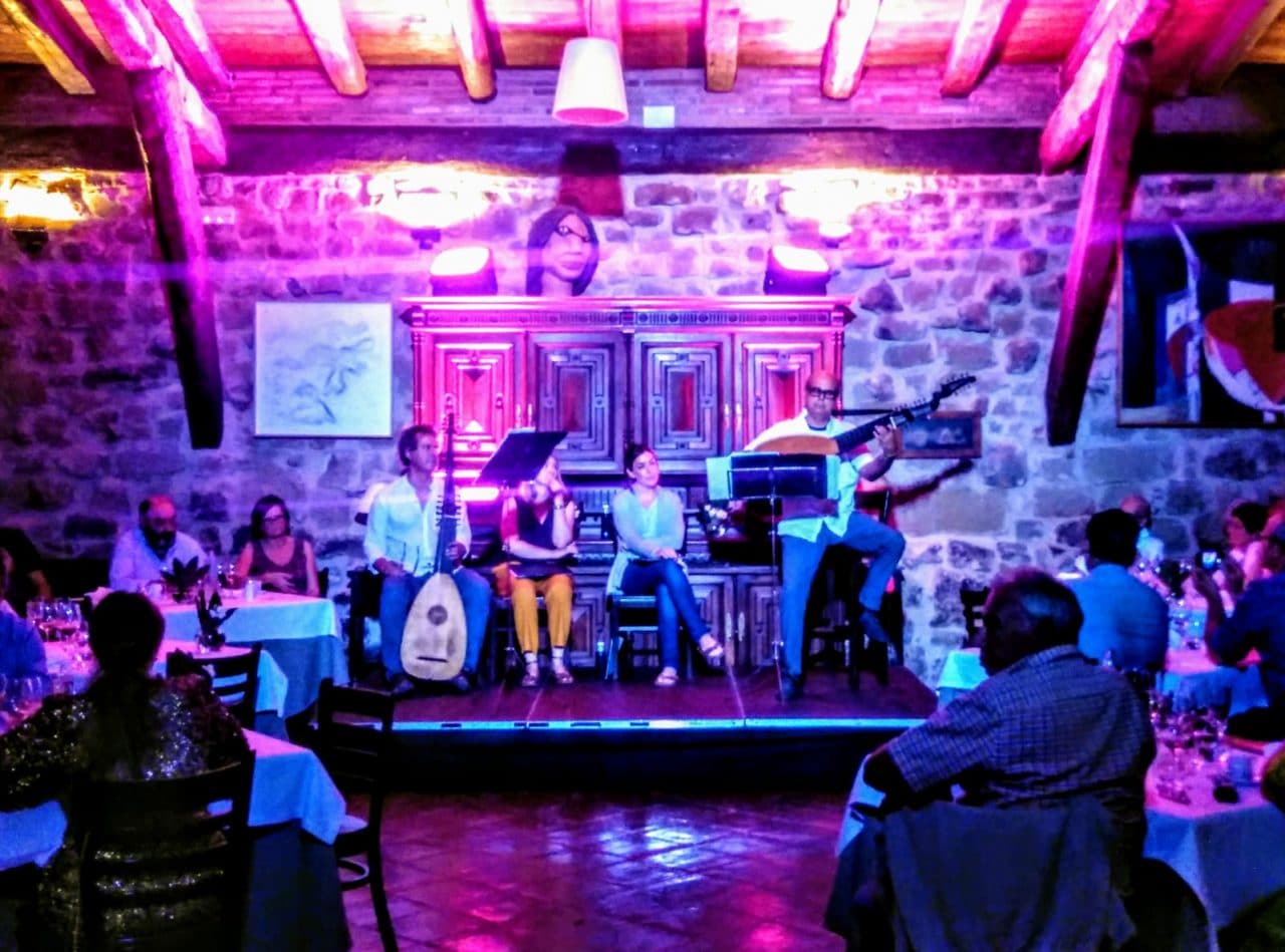 Imagen del concierto de 'Camerata Iberia' en La Vieja Bodega de Casalarreina | Foto: Unai Maraña