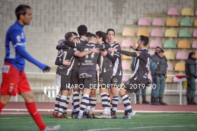 La UD Logroñés se lleva el derbi de El Mazo 6 La UD Logroñés se lleva el derbi de El Mazo 6