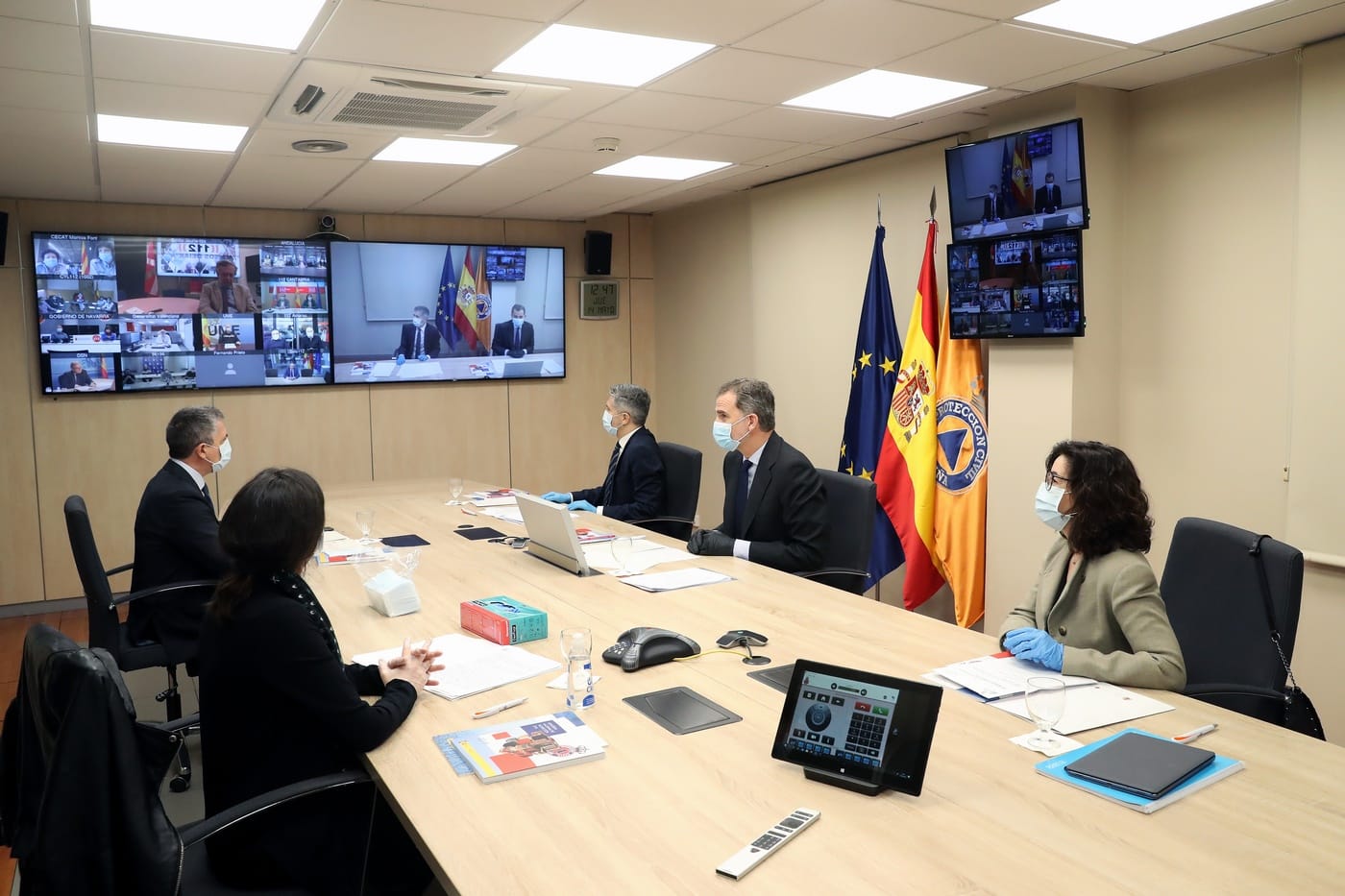 El rey Felipe VI destaca el trabajo de los profesionales del 112 en la pandemia del COVID-19 3