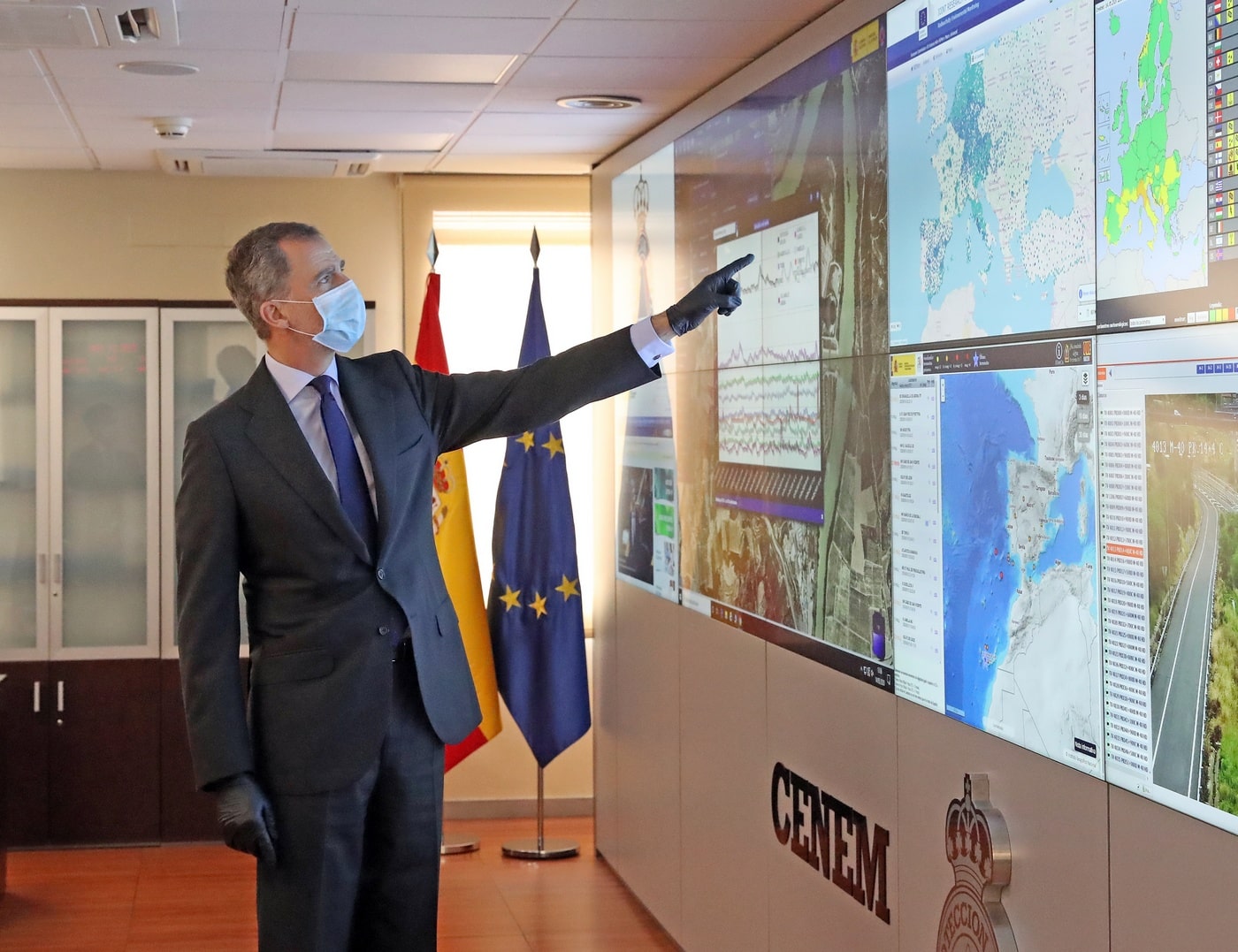 El rey Felipe VI destaca el trabajo de los profesionales del 112 en la pandemia del COVID-19 4