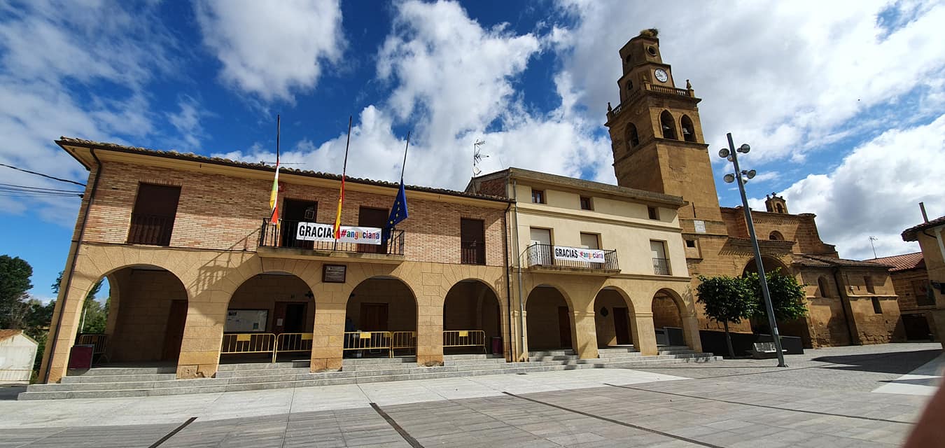 Haro, Anguciana y Casalarreina inician el reparto especial de las mascarillas del Día de La Rioja 6