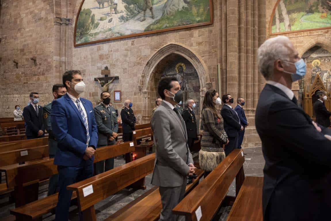 FOTOS: Funeral en Valvanera en honor a las víctimas por COVID-19 11