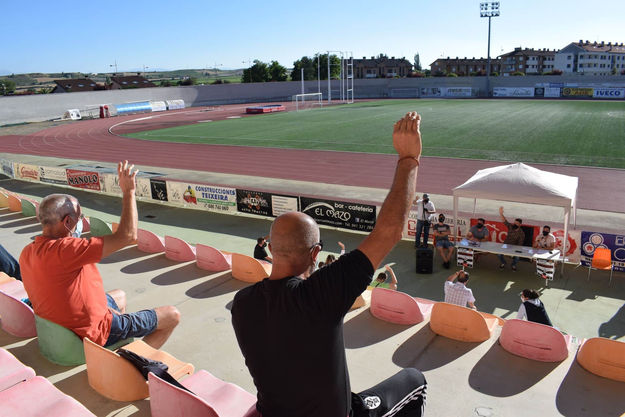 Los socios del Haro renuncian a la devolución del dinero de los abonos 3