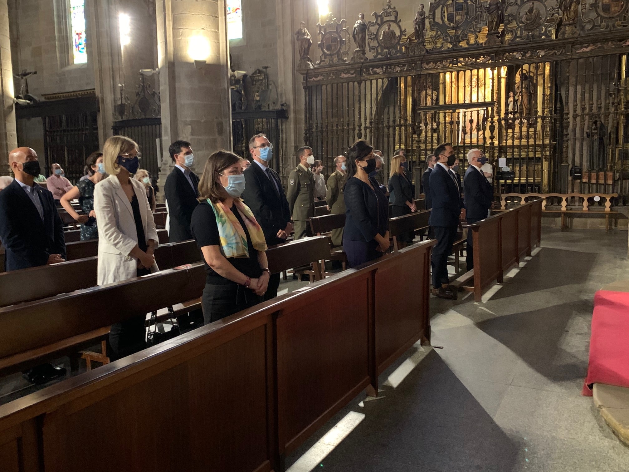La Rioja rinde homenaje a las víctimas de la pandemia con una misa funeral 2
