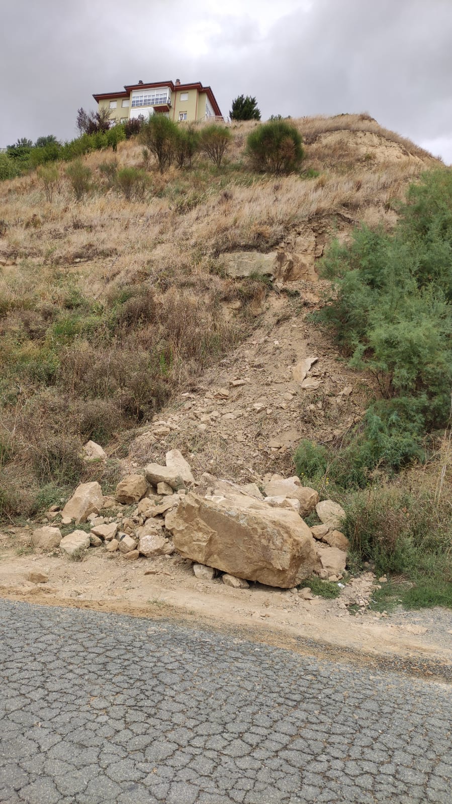 Desprendimiento en el cerro de la Atalaya de Haro 6
