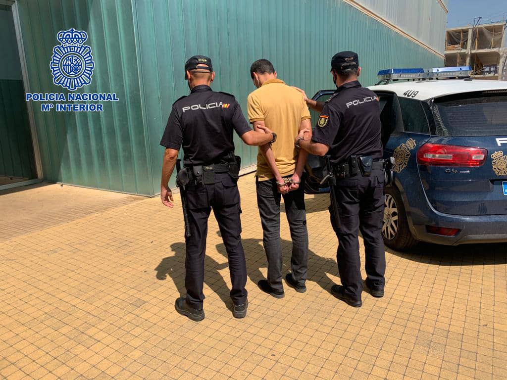 Detenidos robo navaja