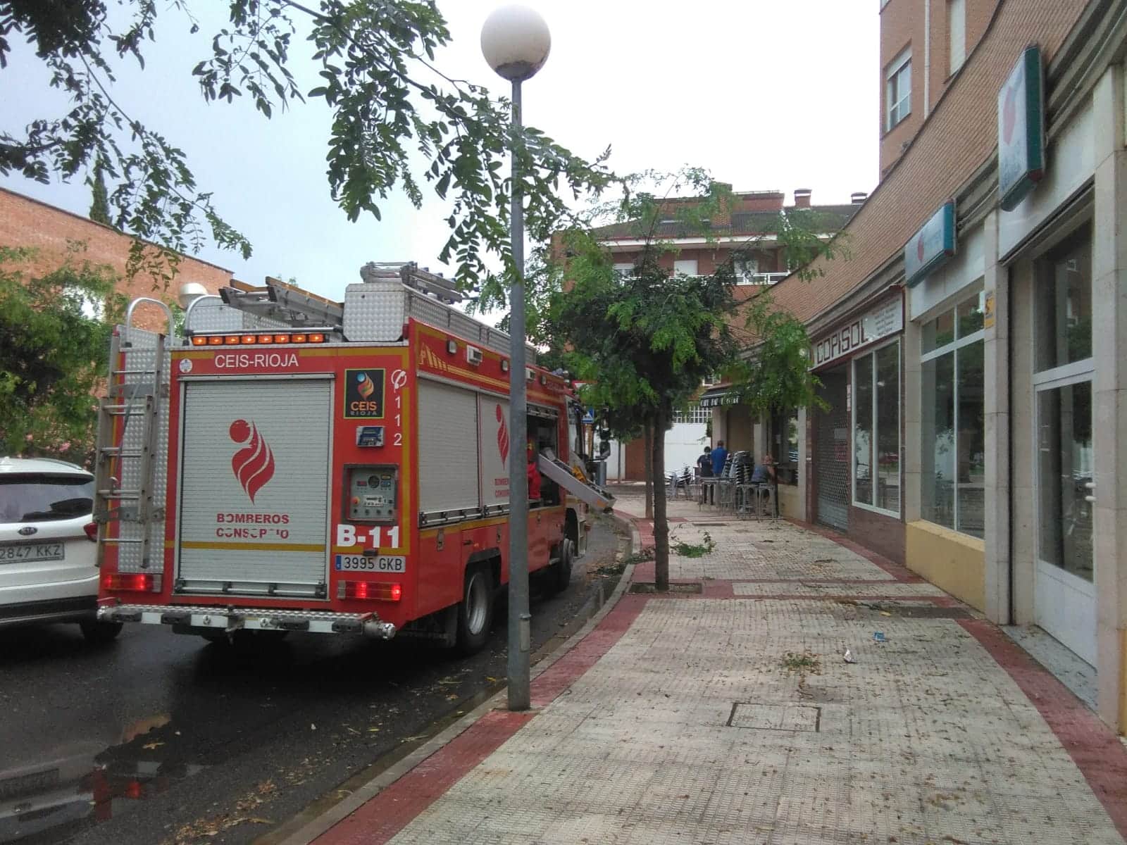 Una aparatosa tormenta deja varios destrozos en Haro 13 Una aparatosa tormenta deja varios destrozos en Haro 13