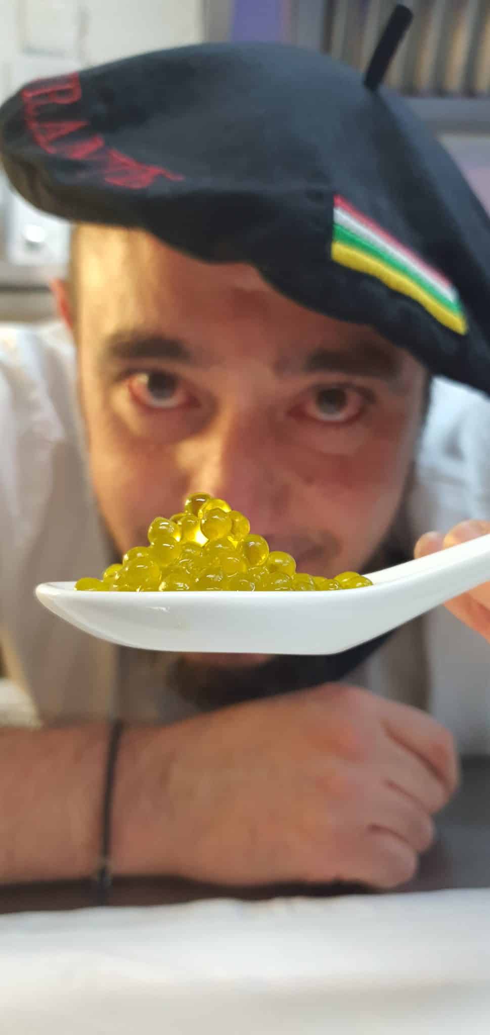 Txebiko elabora el primer 'caviar' de aceite de oliva virgen extra de La Rioja con denominación de origen 2 Txebiko elabora el primer 'caviar' de aceite de oliva virgen extra de La Rioja con denominación de origen 2