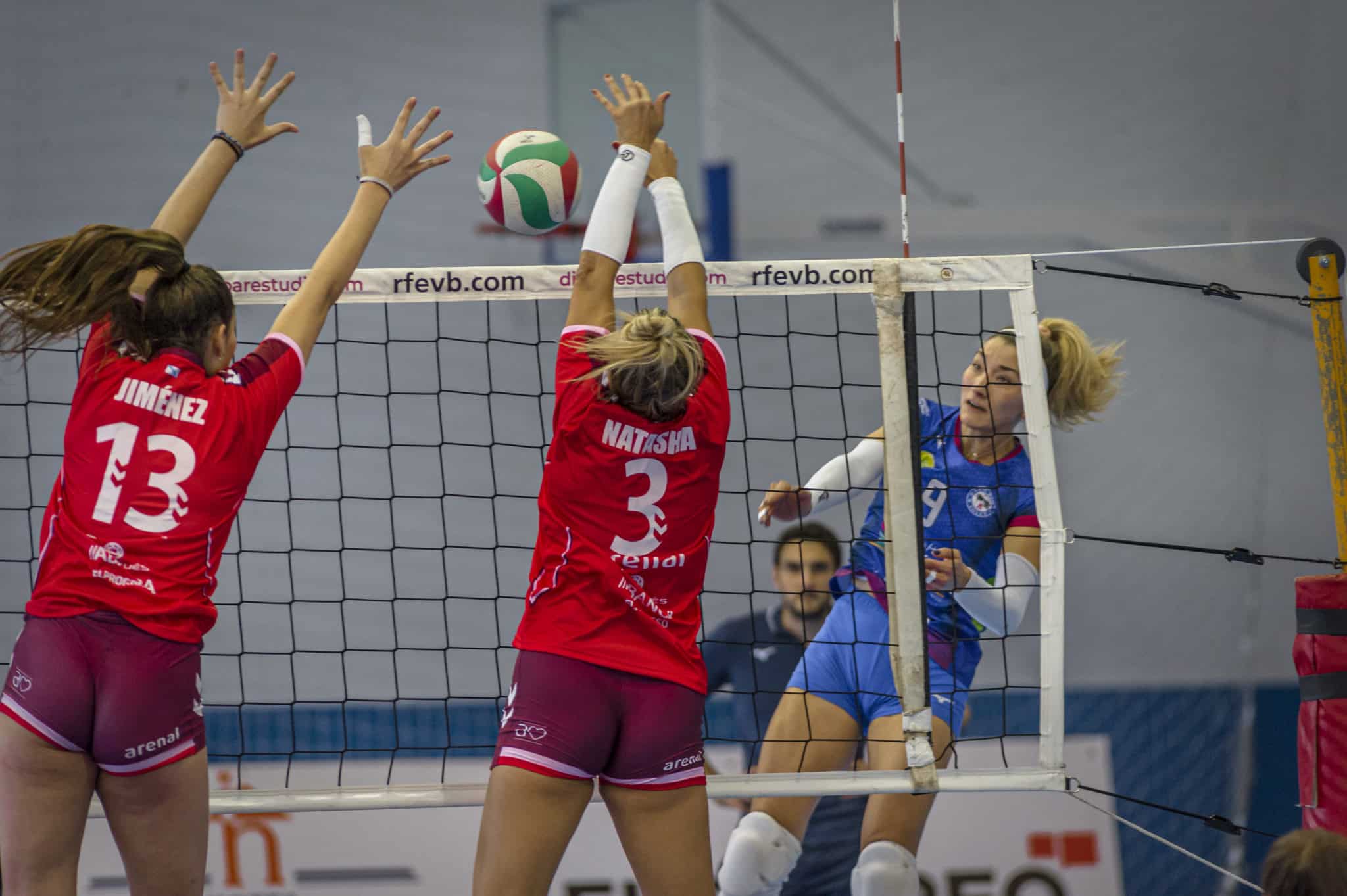 El OSACC Haro se estrena con triunfo ante un correoso Arenal Emevé 4