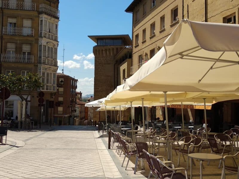 Terraza en la plaza de la Paz