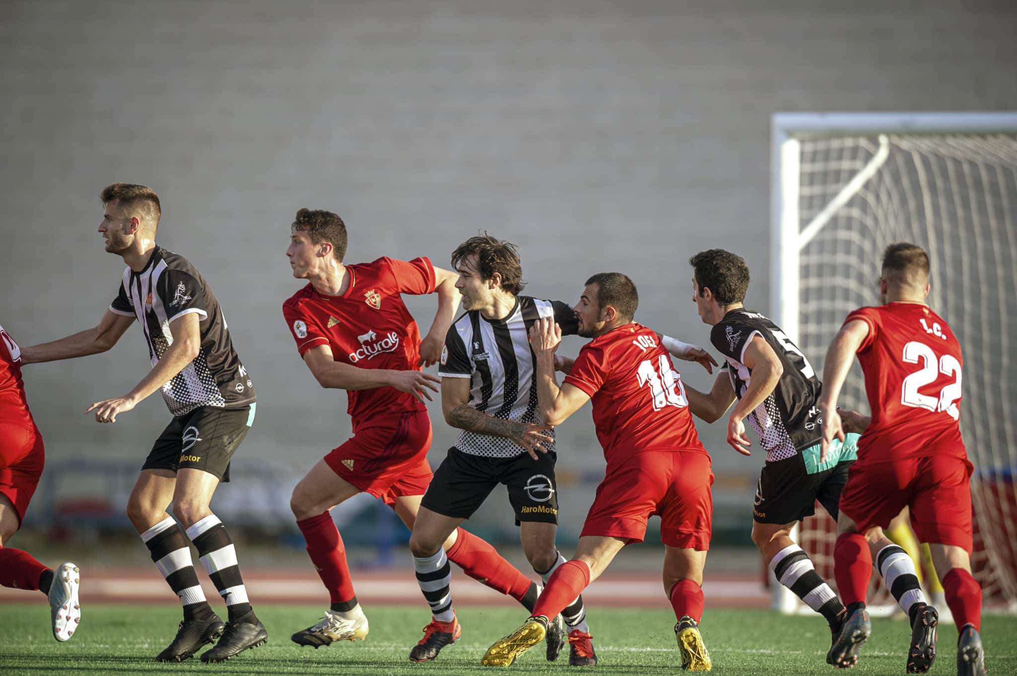Un gol a los 15 segundos condena al Haro 4