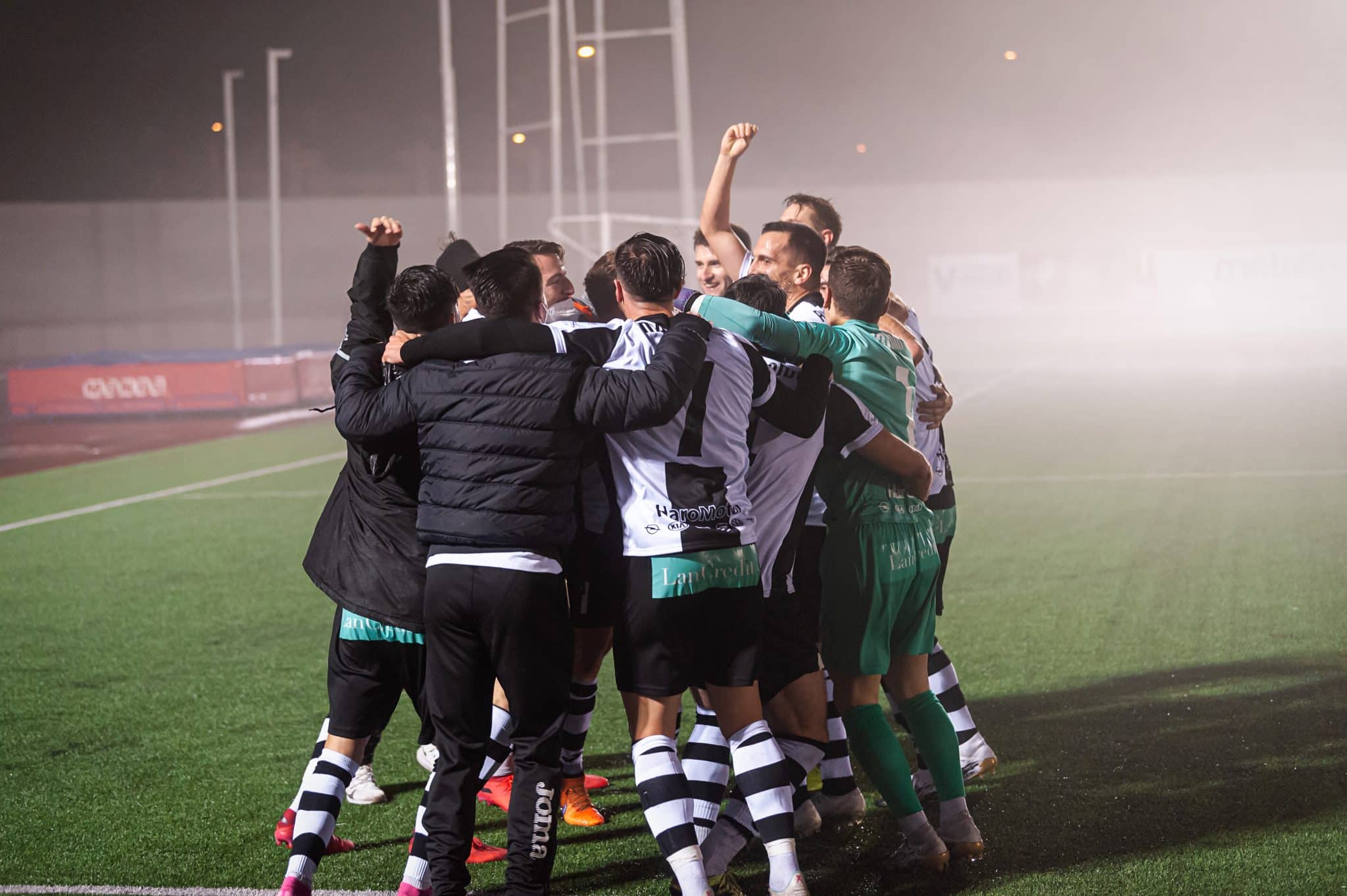FOTOS: El Haro, el único equipo riojano que sobrevive en la Copa del Rey 17