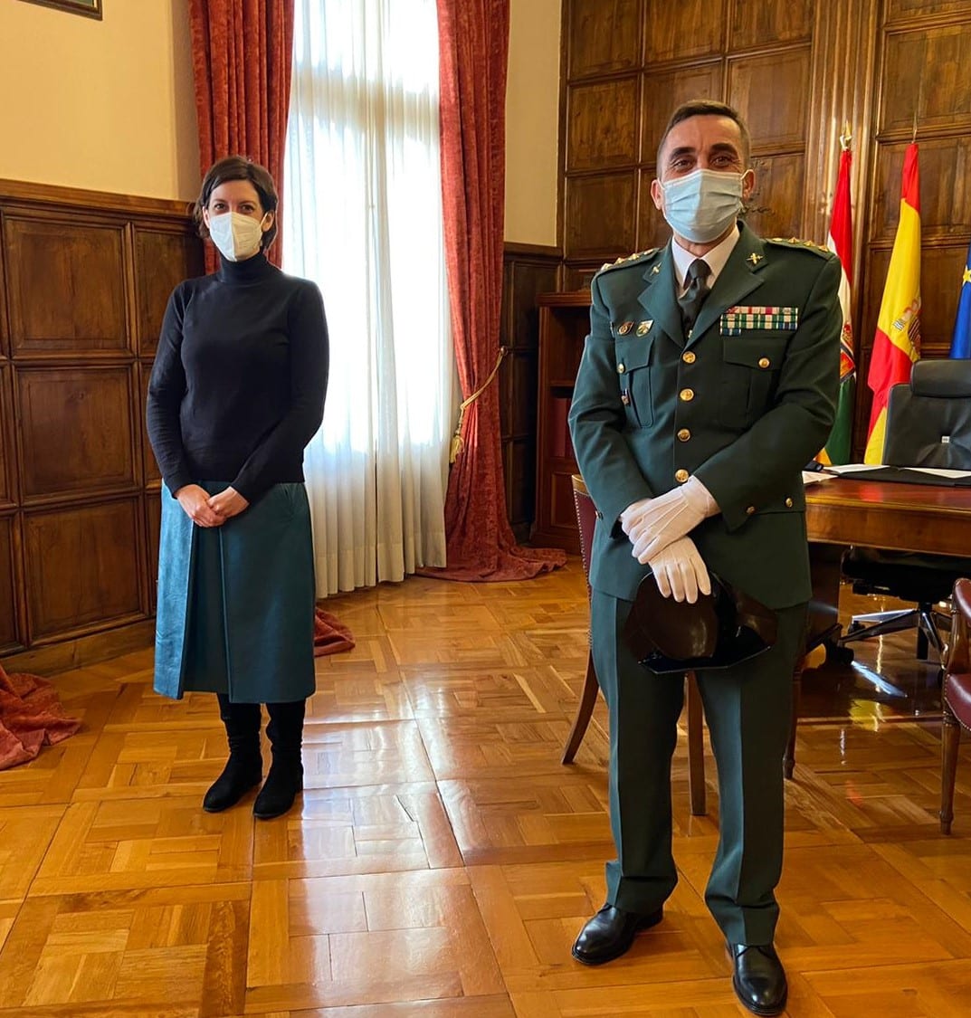 Andreu y Marrodán reciben al nuevo jefe de la UAR de la Guardia Civil, el coronel Francisco Javier Molano 1