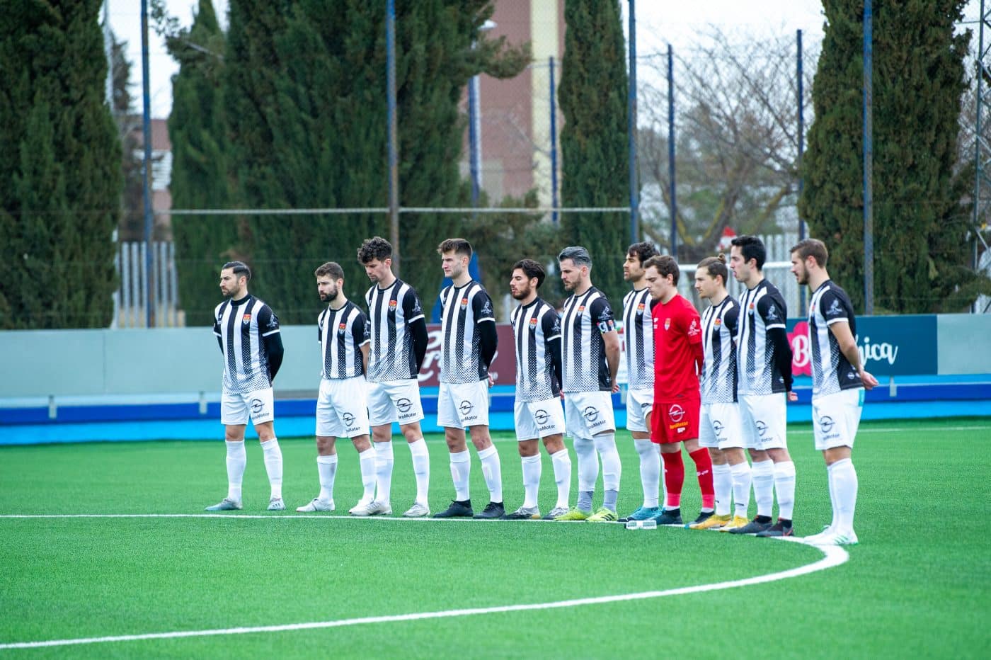 El Haro saca un punto del campo del CD Ebro 5