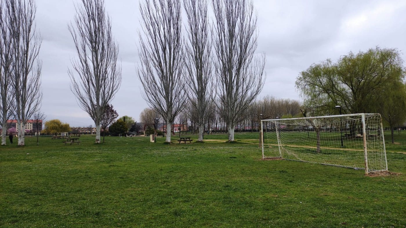 Los campos de fútbol abiertos de El Mazo cogen forma 4