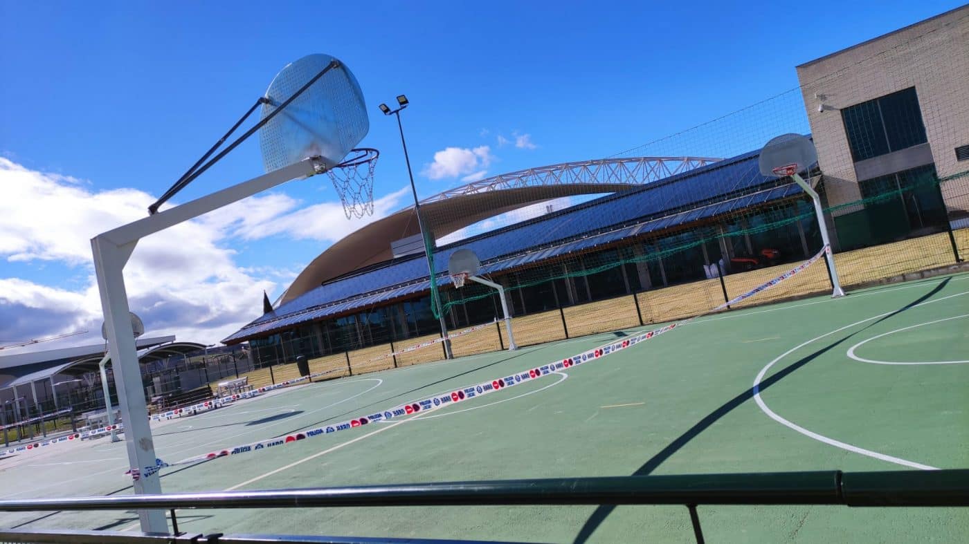 Campo de baloncesto El Mazo