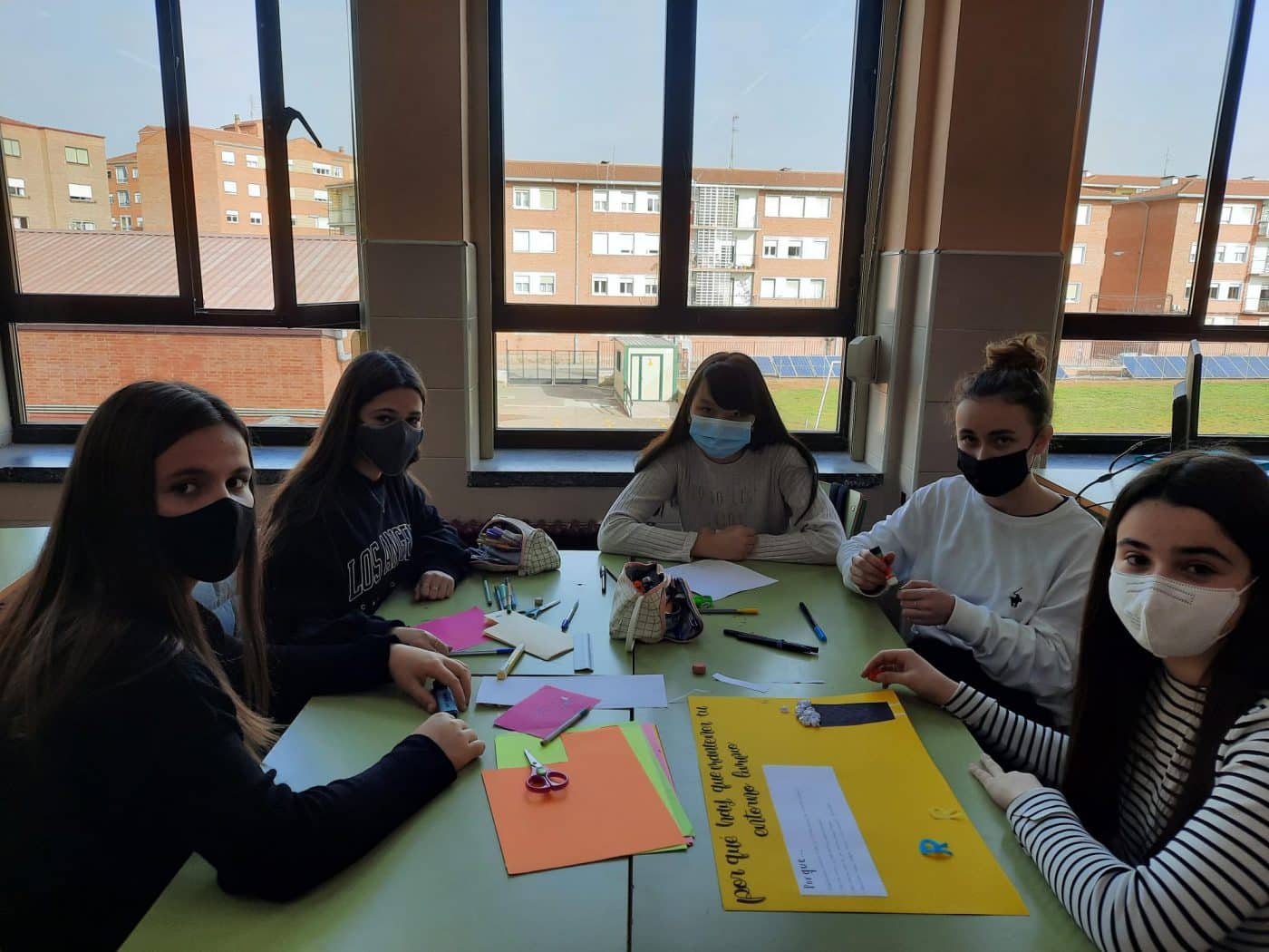 Alumnos del IES Rey Don García impulsan un proyecto educativo para mantener el entorno de Nájera más limpio 4 Alumnos del IES Rey Don García impulsan un proyecto educativo para mantener el entorno de Nájera más limpio 4
