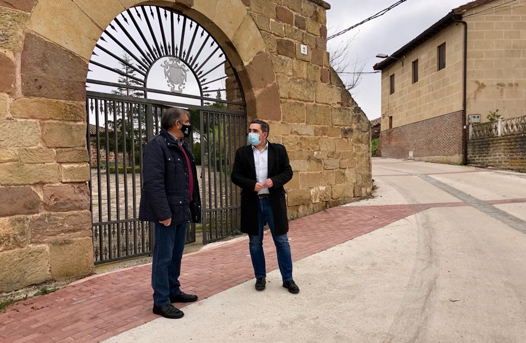 Velasco visita Alesanco, Torrecilla sobre Alesanco, Cañas y Canillas de Río Tuerto donde se han acometido diversas obras 3 Velasco visita Alesanco, Torrecilla sobre Alesanco, Cañas y Canillas de Río Tuerto donde se han acometido diversas obras 3