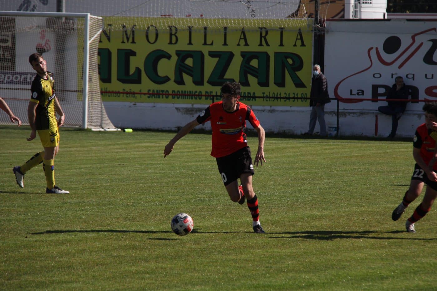 El Náxara se cuela en la lucha por el playoff 2