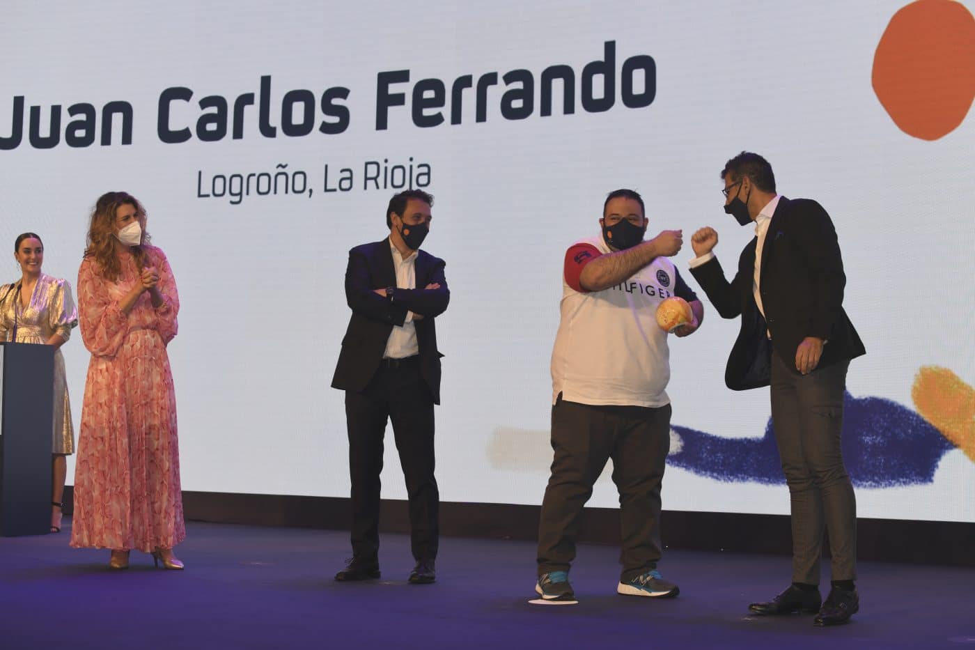 Guía Repsol reconoce con dos soles al Kiro Sushi y se estrena con un sol Juan Carlos Ferrando 2 Guía Repsol reconoce con dos soles al Kiro Sushi y se estrena con un sol Juan Carlos Ferrando 1