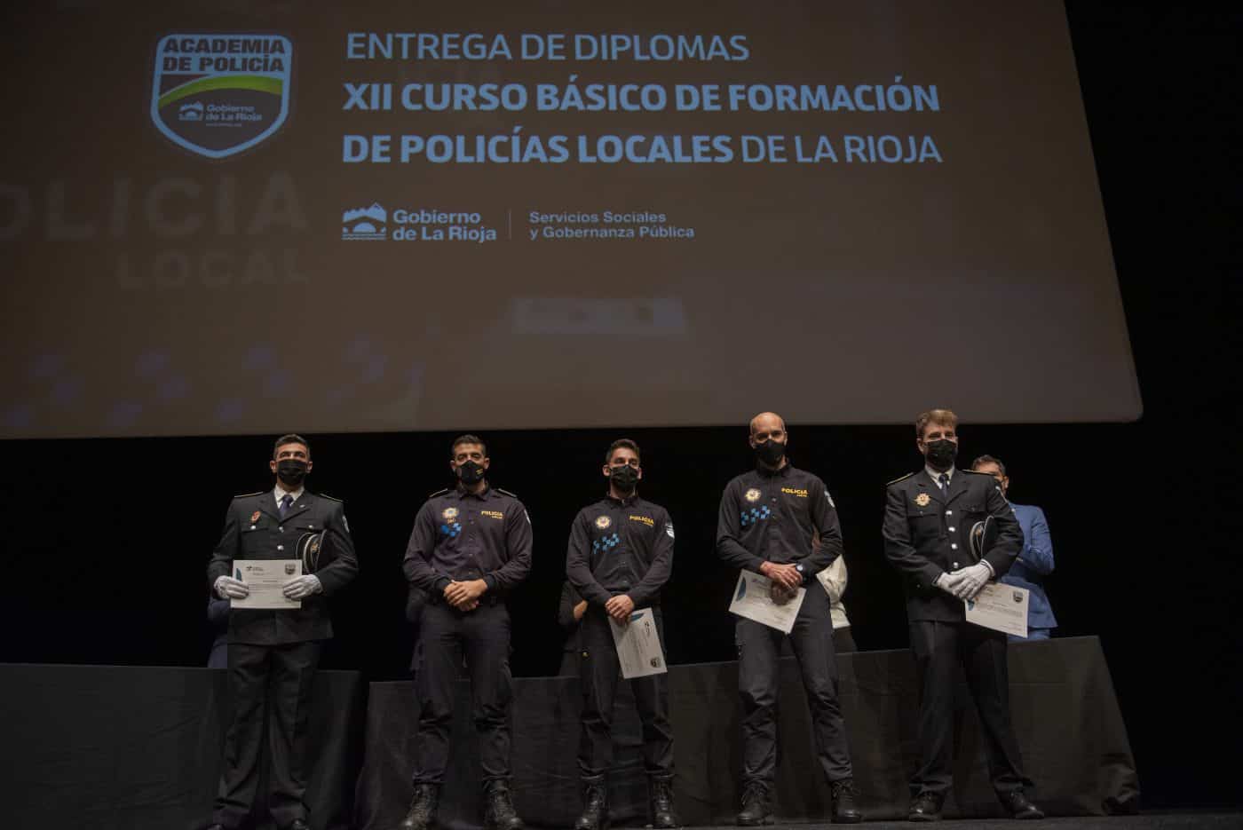 Julián Menéndez y Carlos Cubero reciben la Medalla al Mérito de la Policía Local 6