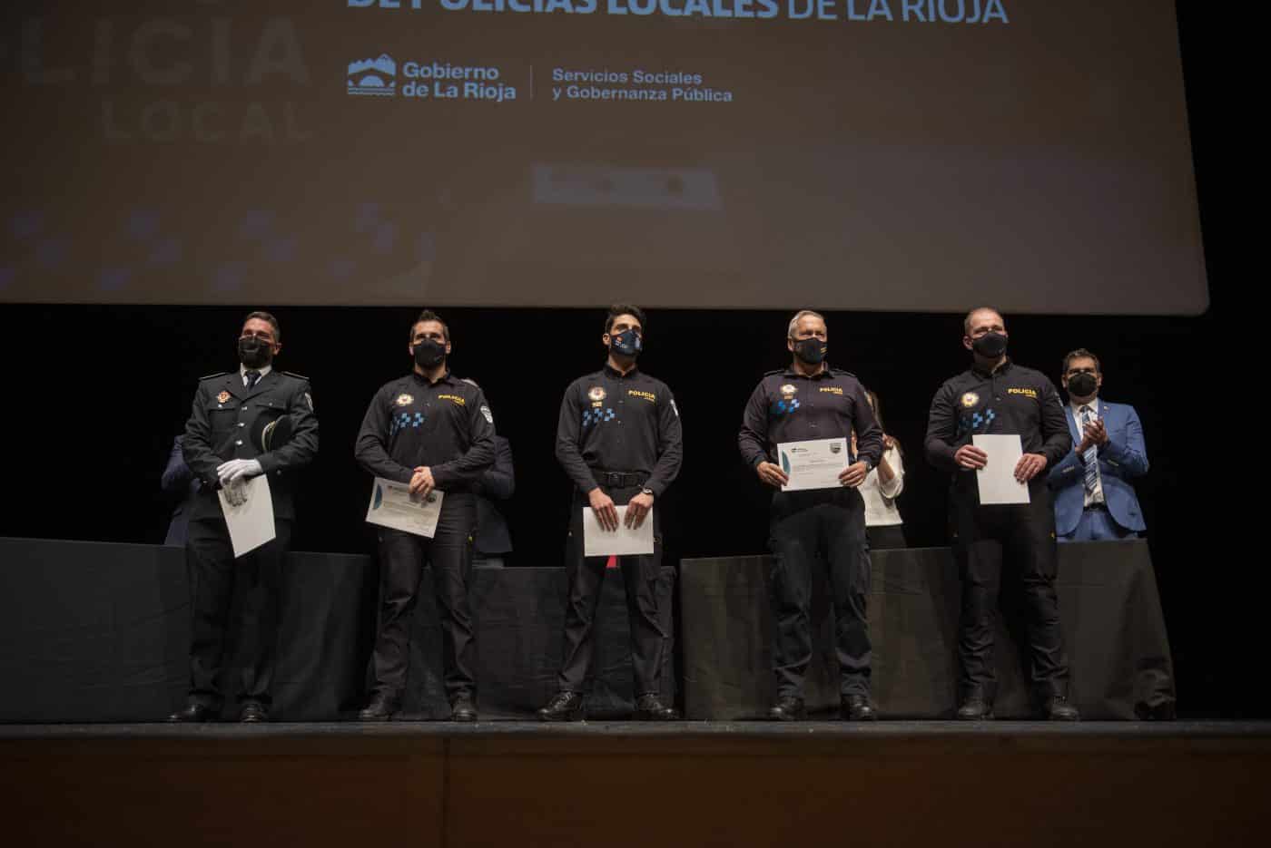 Julián Menéndez y Carlos Cubero reciben la Medalla al Mérito de la Policía Local 4