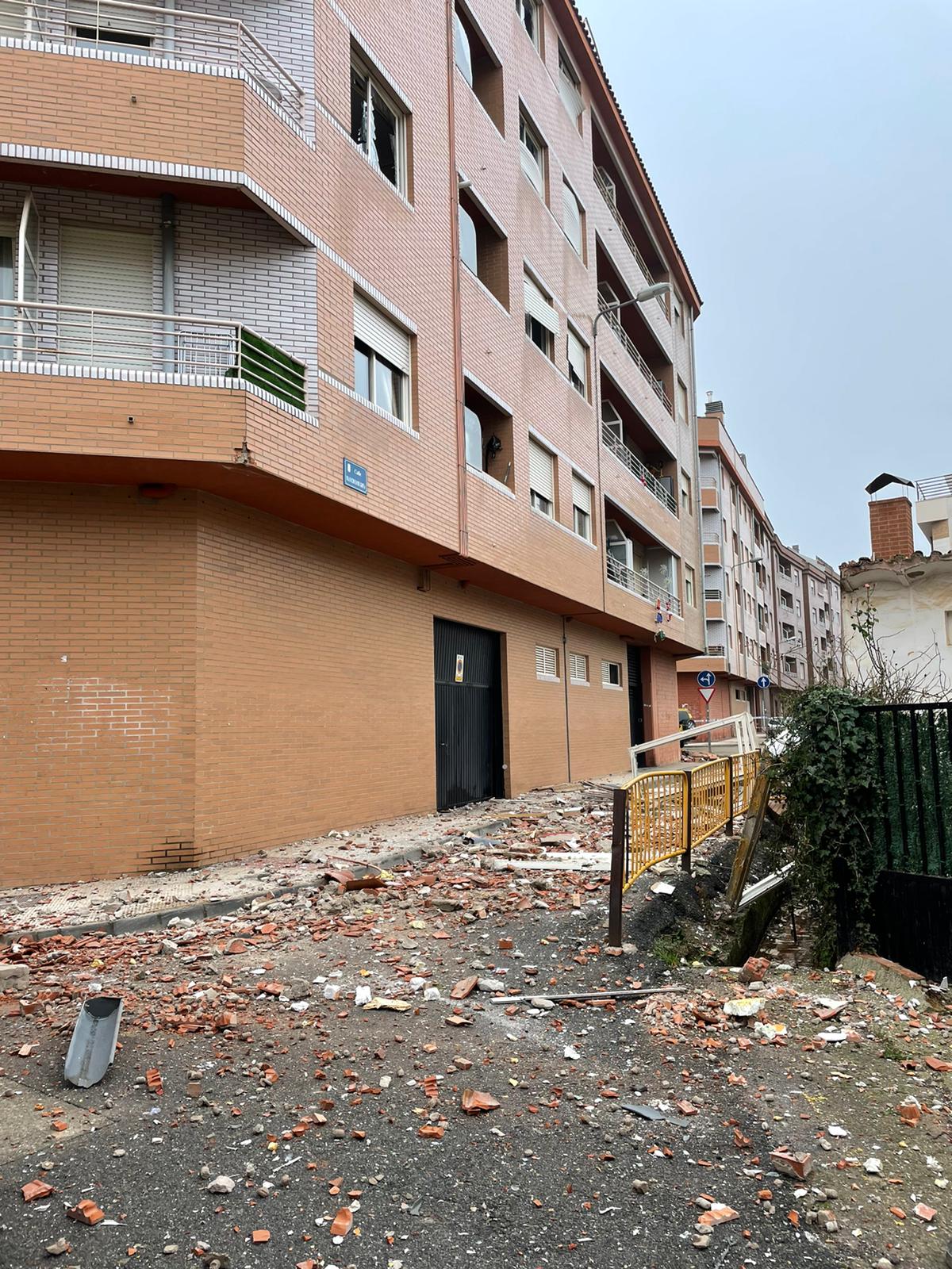 La explosión en un ático de Lardero provoca el desalojo de 19 viviendas 3