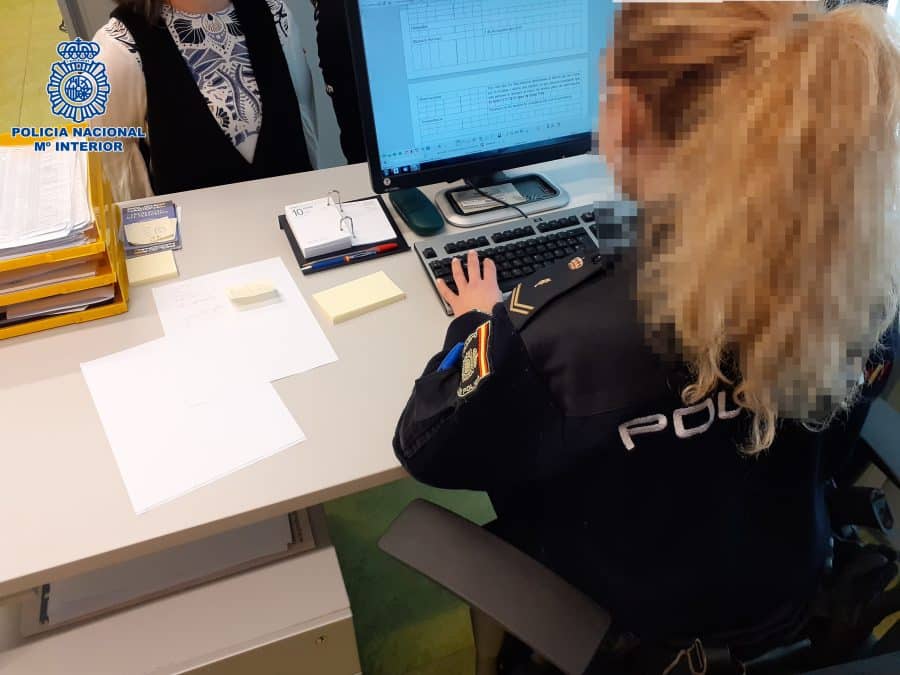 Detenida una empleada de un establecimiento en Logroño por apropiación indebida del dinero recaudado durante años 2