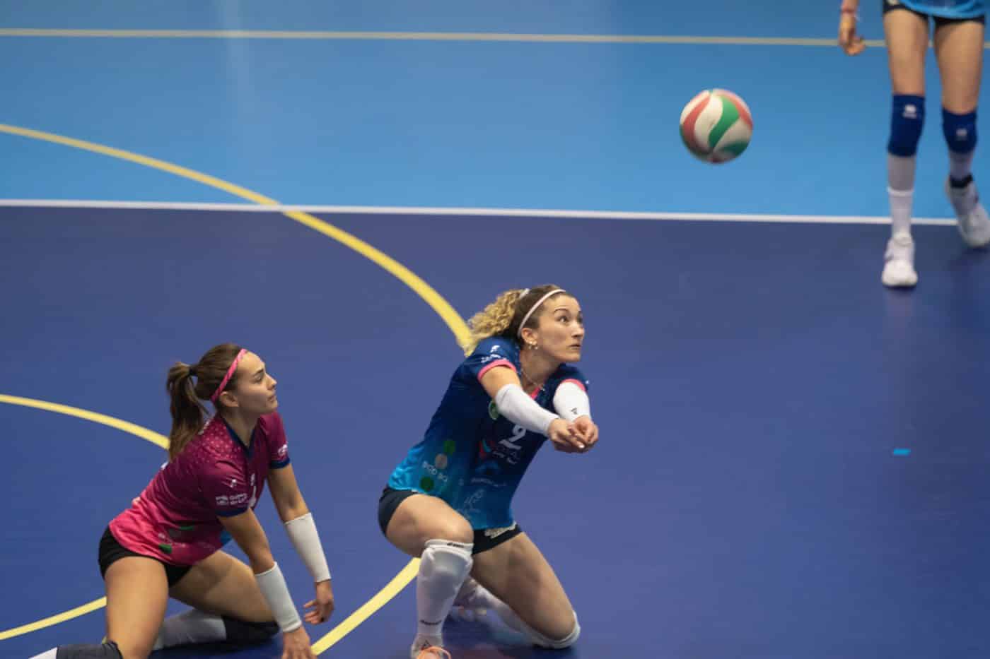 La capitana Aida Etxebarria, una temporada más con el Haro Rioja Vóley 1